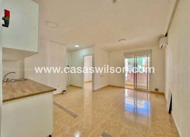 Sale - Apartment - Torrevieja - Centro