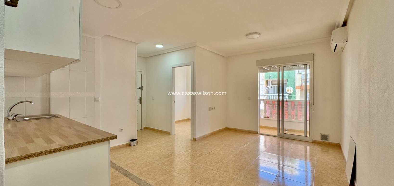 Sale - Apartment - Torrevieja - Centro
