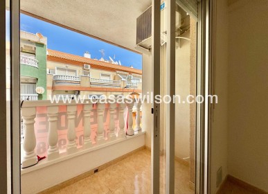 Sale - Apartment - Torrevieja - Centro