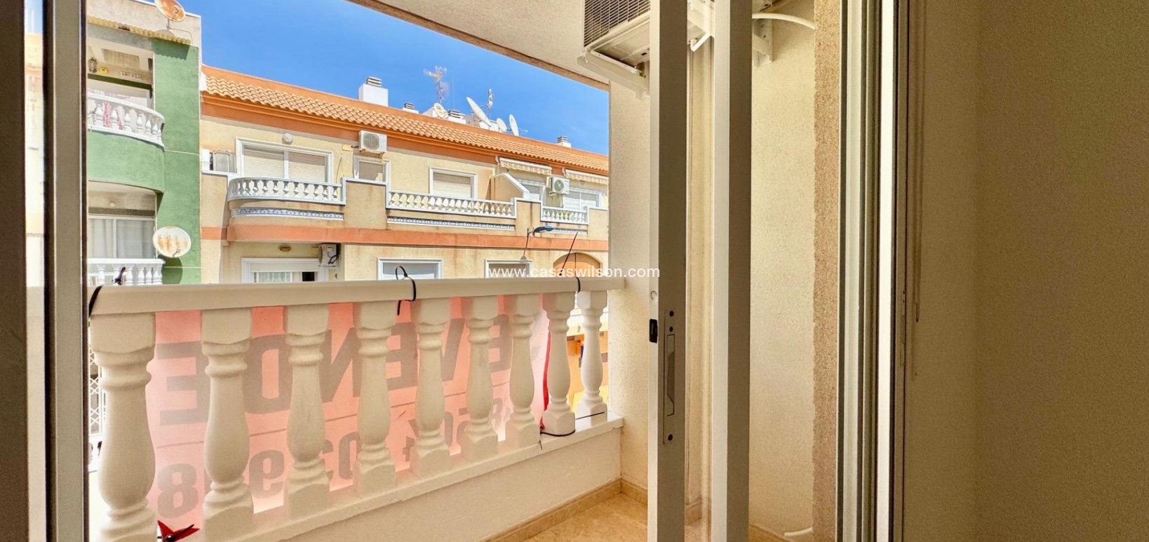 Sale - Apartment - Torrevieja - Centro