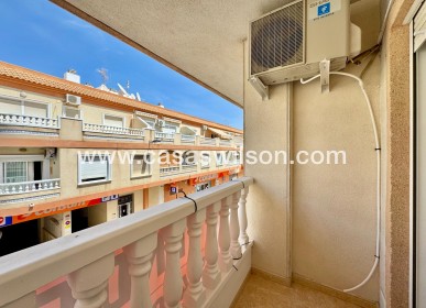 Sale - Apartment - Torrevieja - Centro