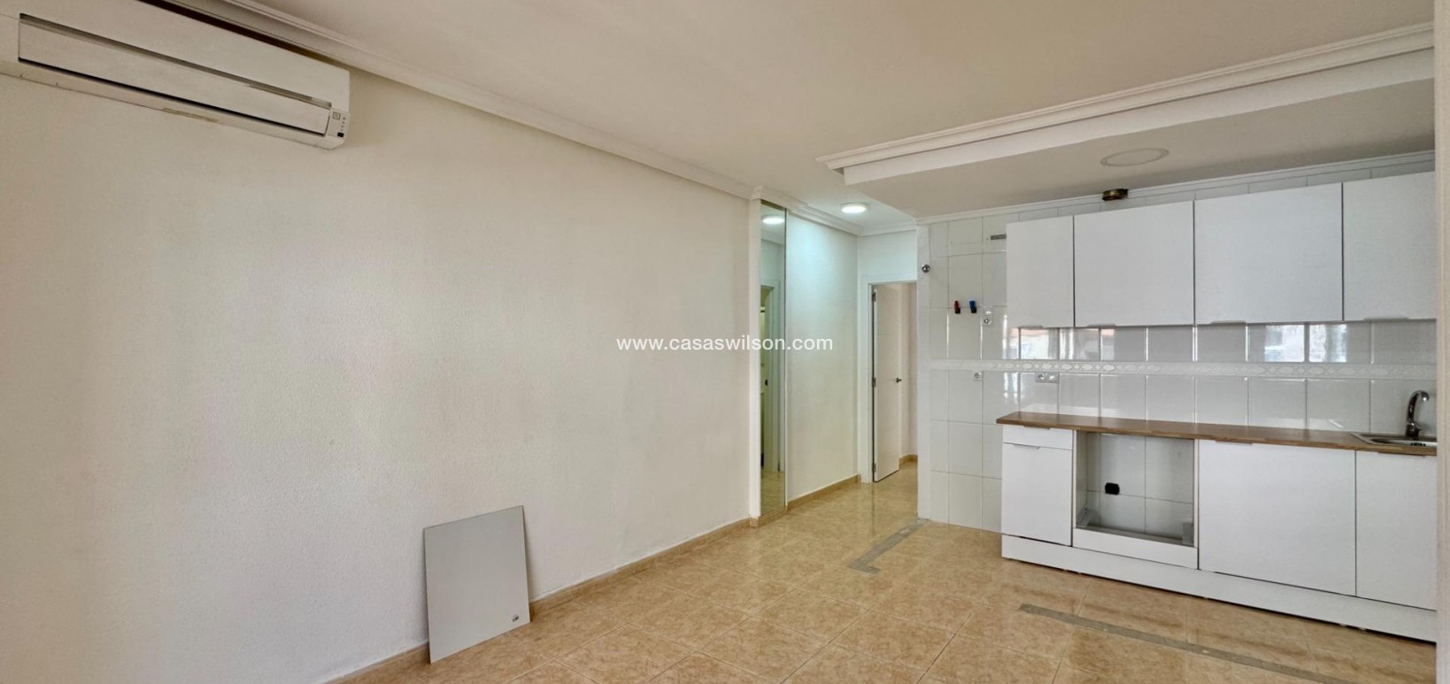 Sale - Apartment - Torrevieja - Centro