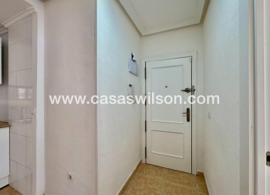 Sale - Apartment - Torrevieja - Centro
