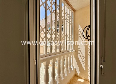 Sale - Apartment - Torrevieja - Centro