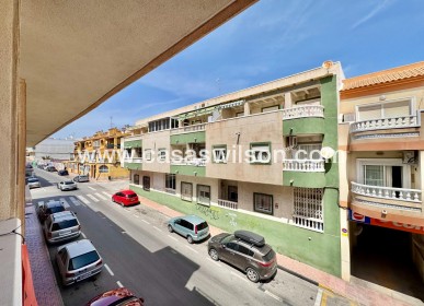 Sale - Apartment - Torrevieja - Centro
