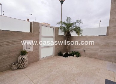 Sale - Apartment - Torrevieja - La Siesta