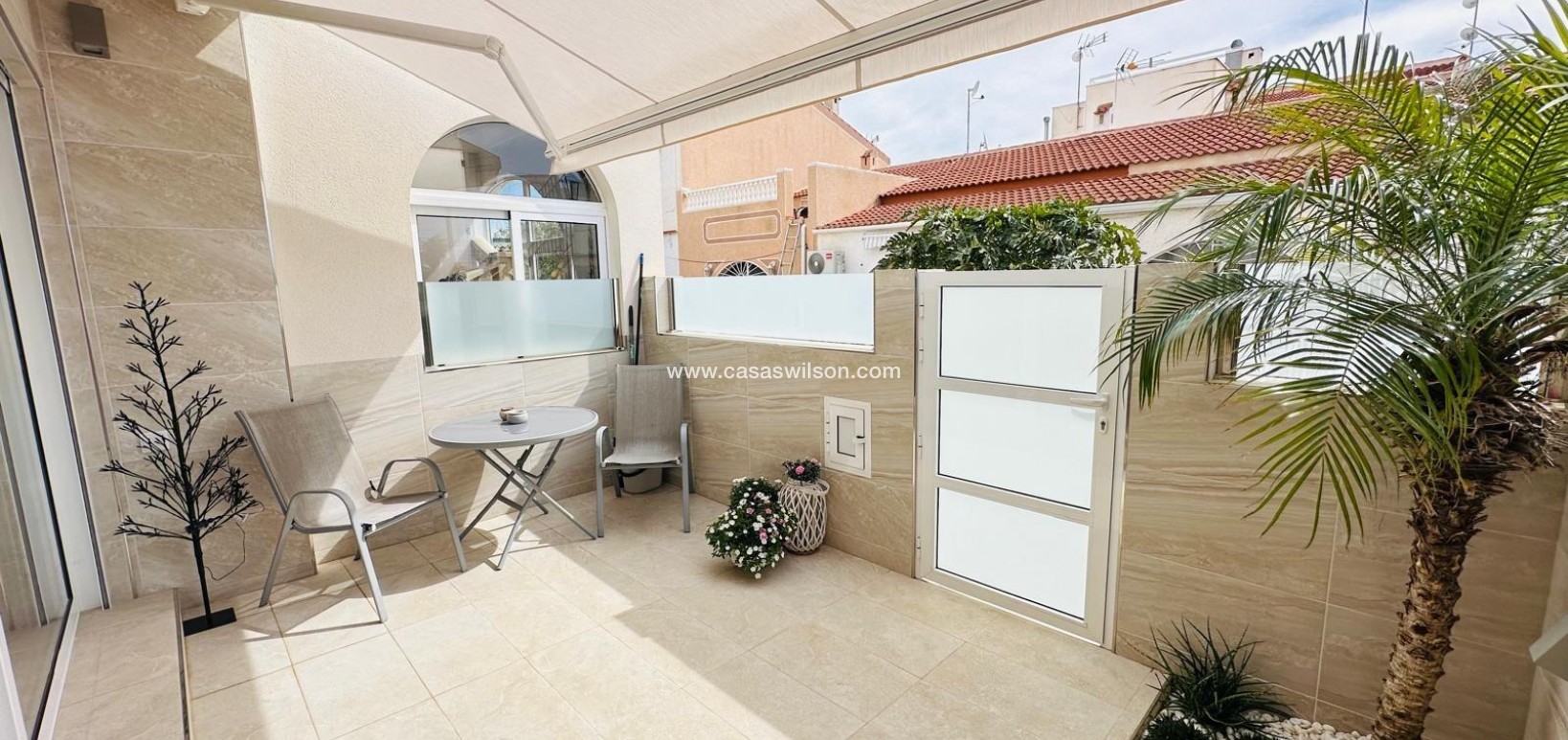 Sale - Apartment - Torrevieja - La Siesta