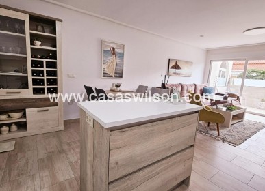 Sale - Apartment - Torrevieja - La Siesta