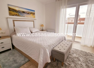 Sale - Apartment - Torrevieja - La Siesta