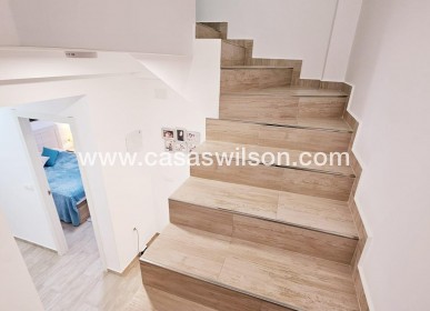Sale - Apartment - Torrevieja - La Siesta