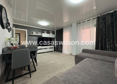 Sale - Apartment - Torrevieja - Centro