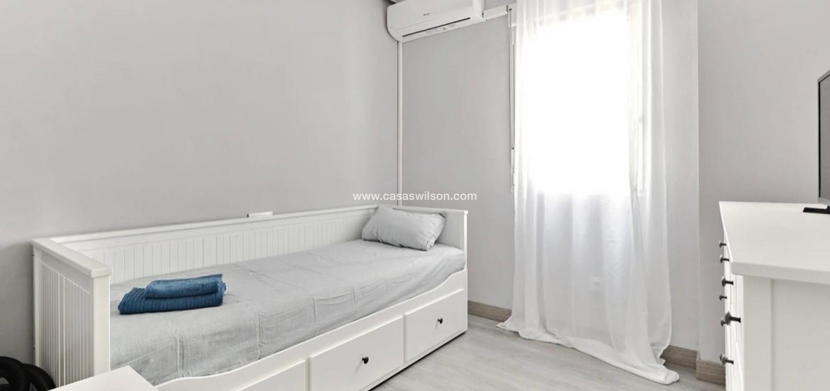 Sale - Apartment - Torrevieja - Centro