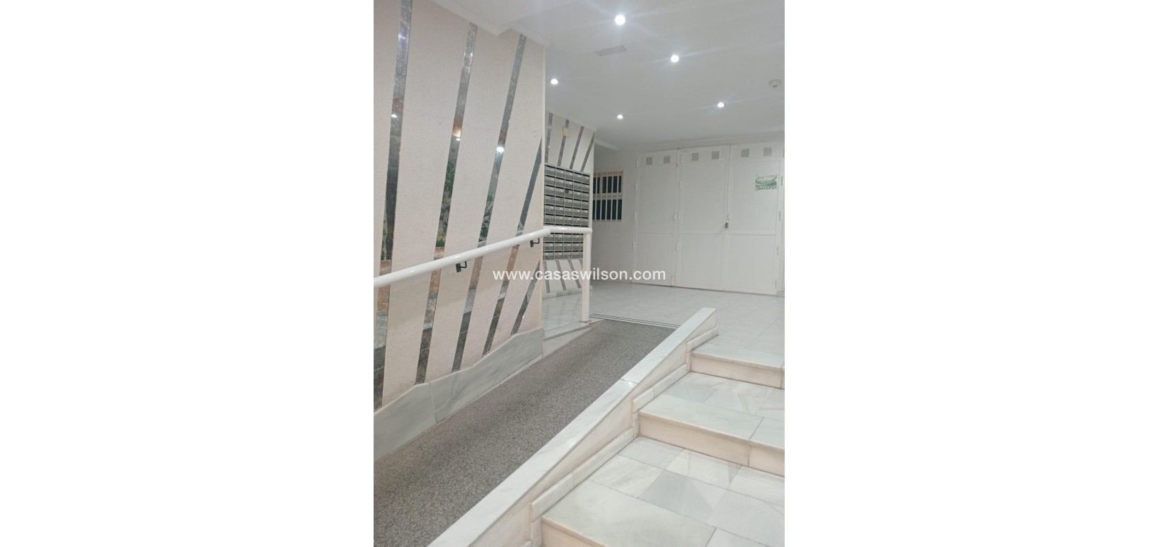 Sale - Apartment - Torrevieja - Acequion
