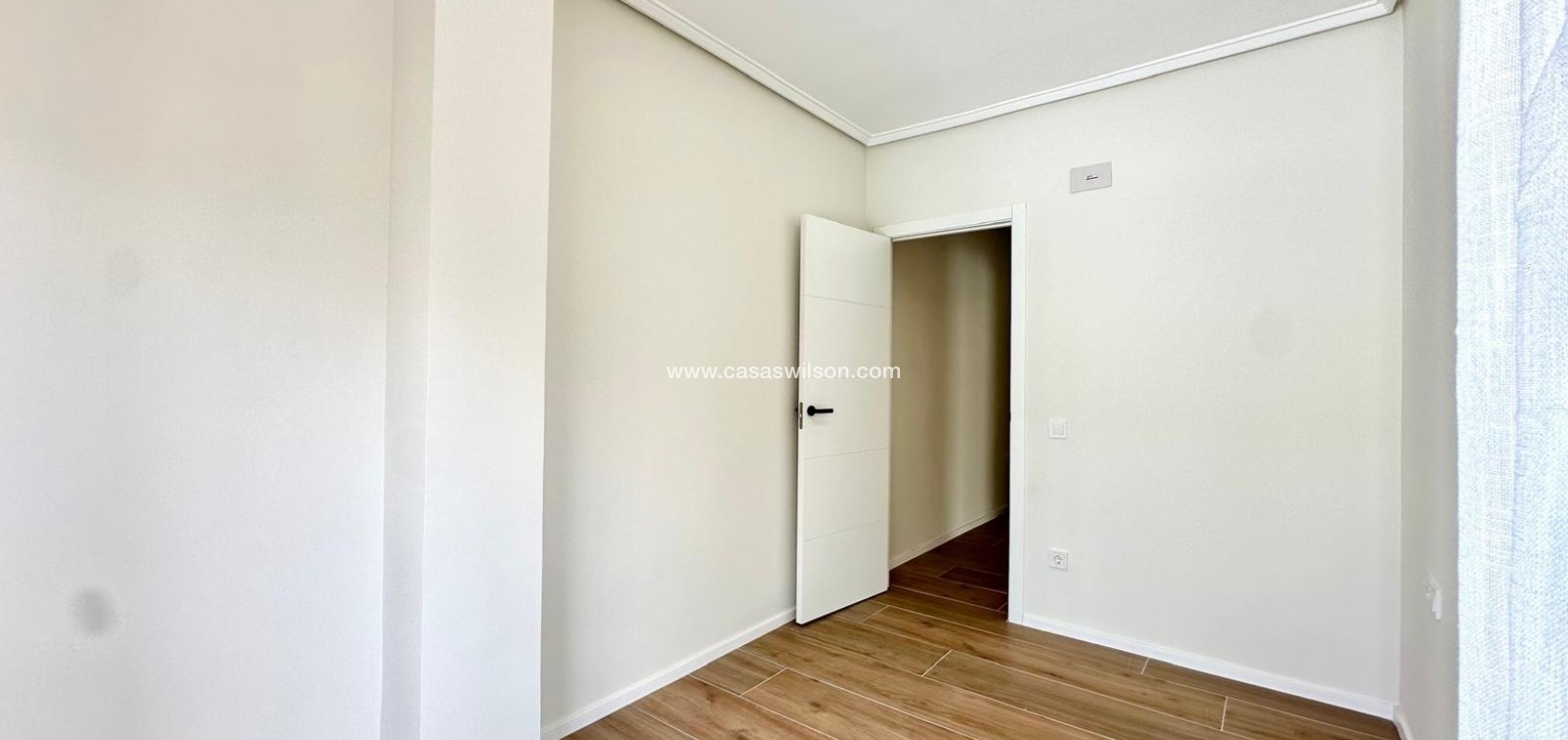 Sale - Apartment - Torrevieja - Centro