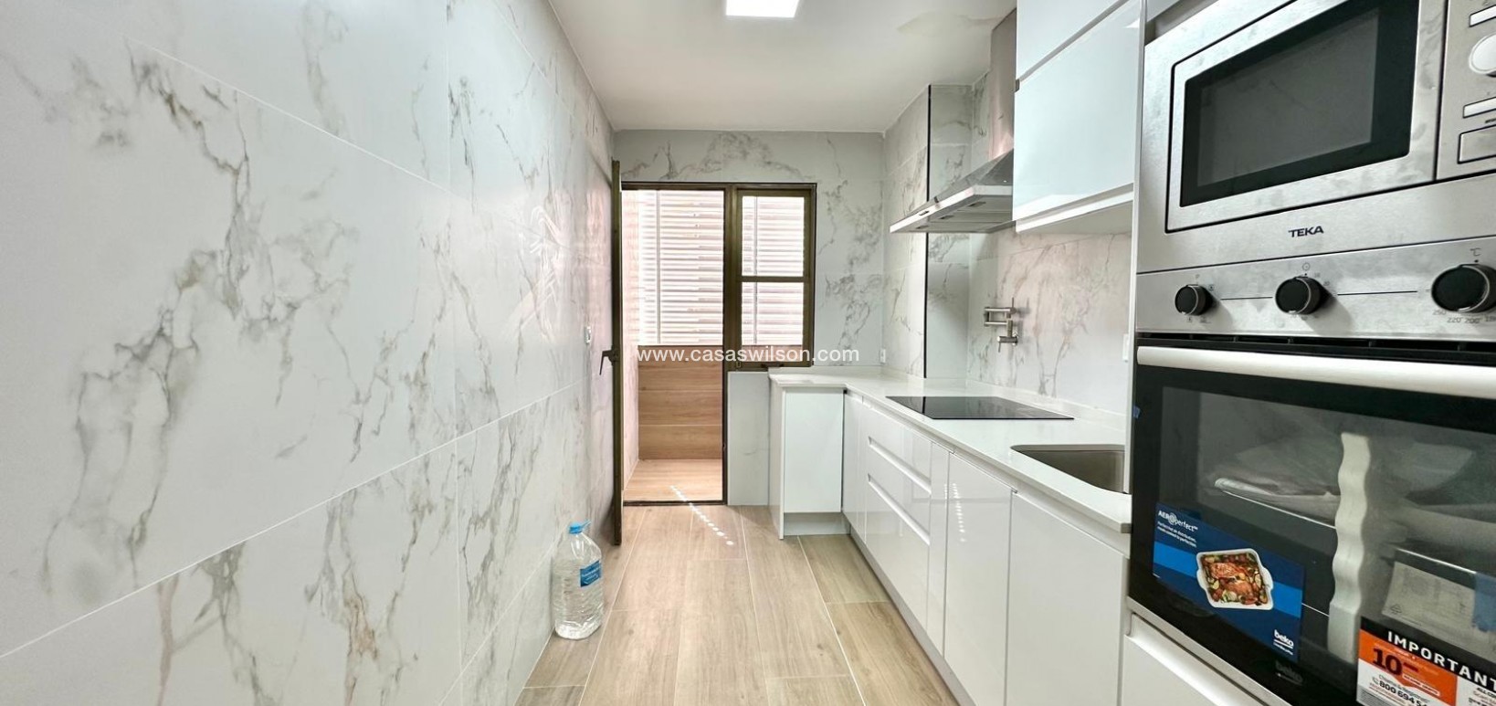 Sale - Apartment - Torrevieja - Centro