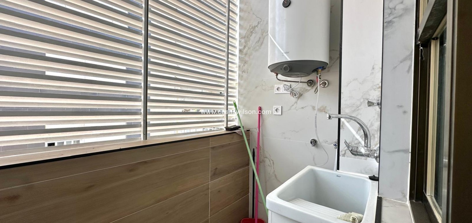 Sale - Apartment - Torrevieja - Centro