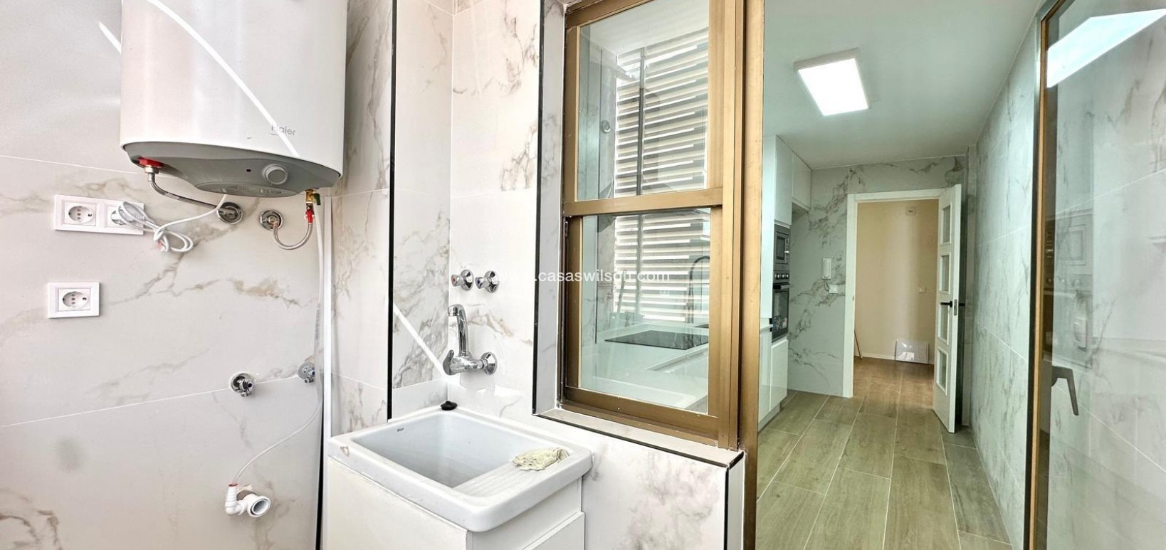 Sale - Apartment - Torrevieja - Centro