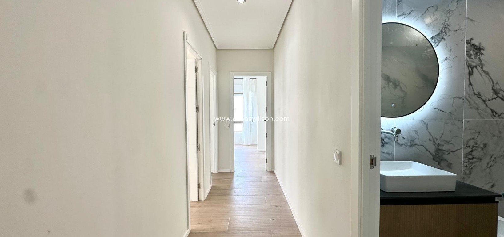 Sale - Apartment - Torrevieja - Centro
