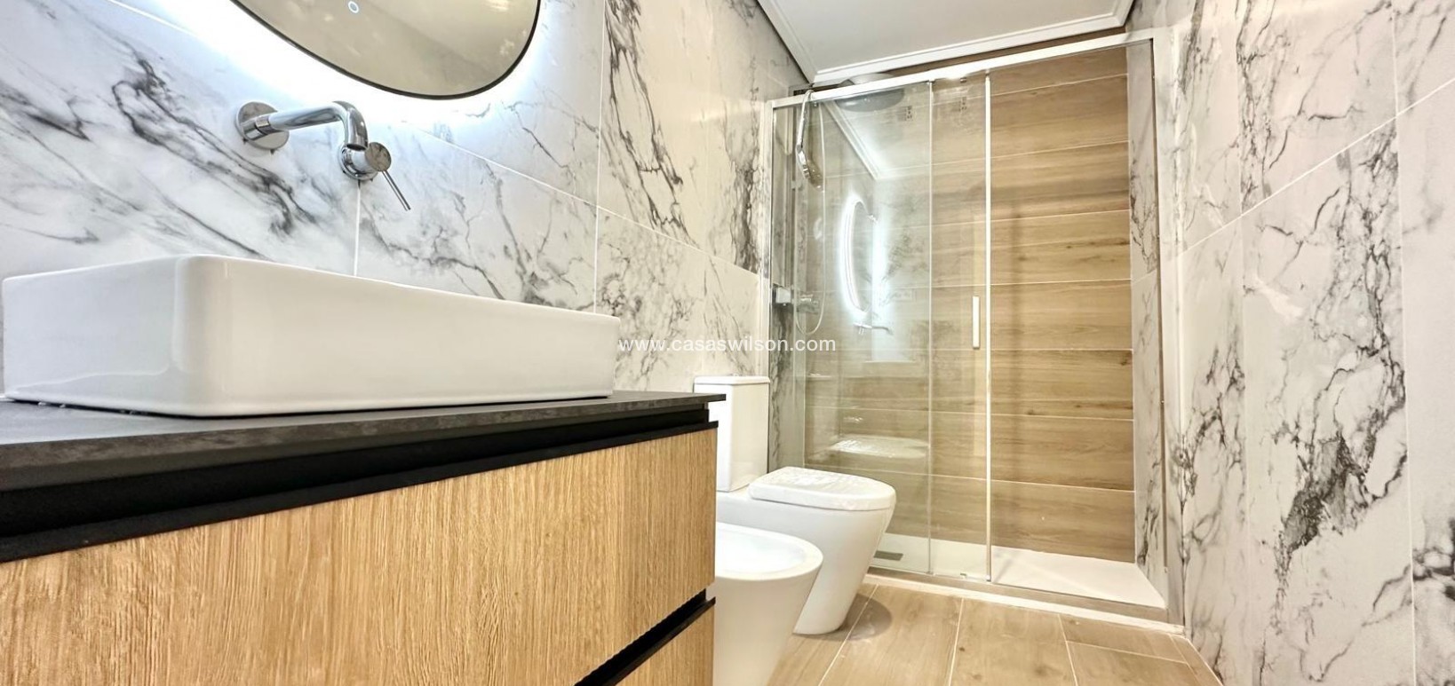 Sale - Apartment - Torrevieja - Centro