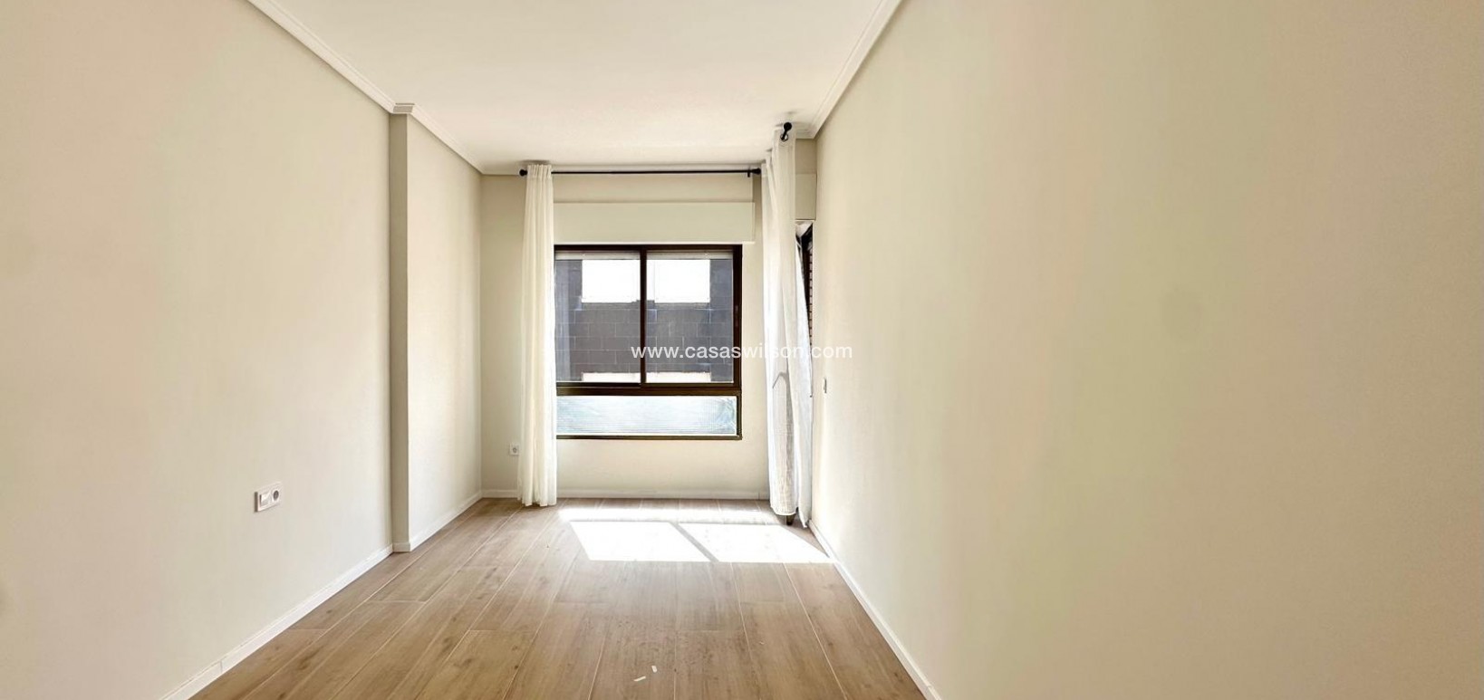 Sale - Apartment - Torrevieja - Centro