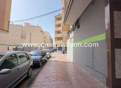 Sale - Apartment - Torrevieja - Centro