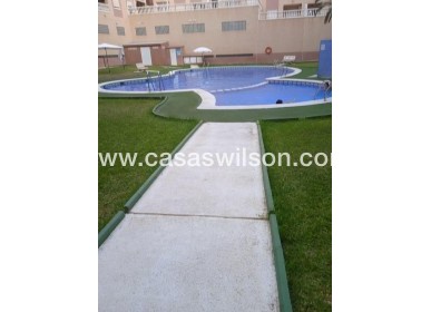 Sale - Apartment - Torrevieja - Centro