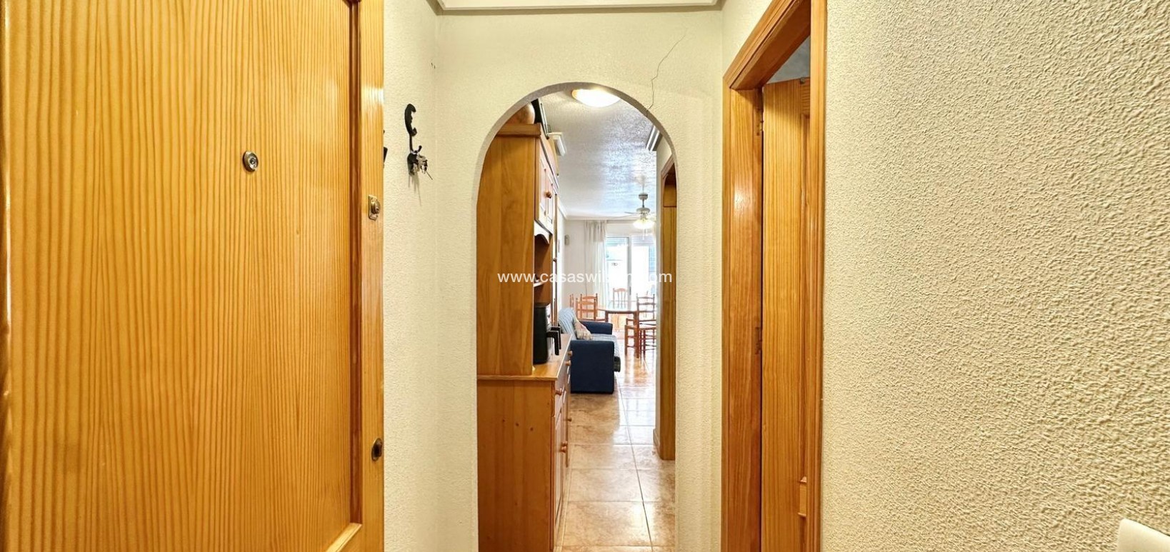 Sale - Apartment - Torrevieja - Centro