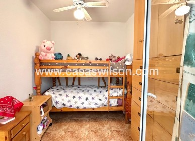 Sale - Apartment - Torrevieja - Centro