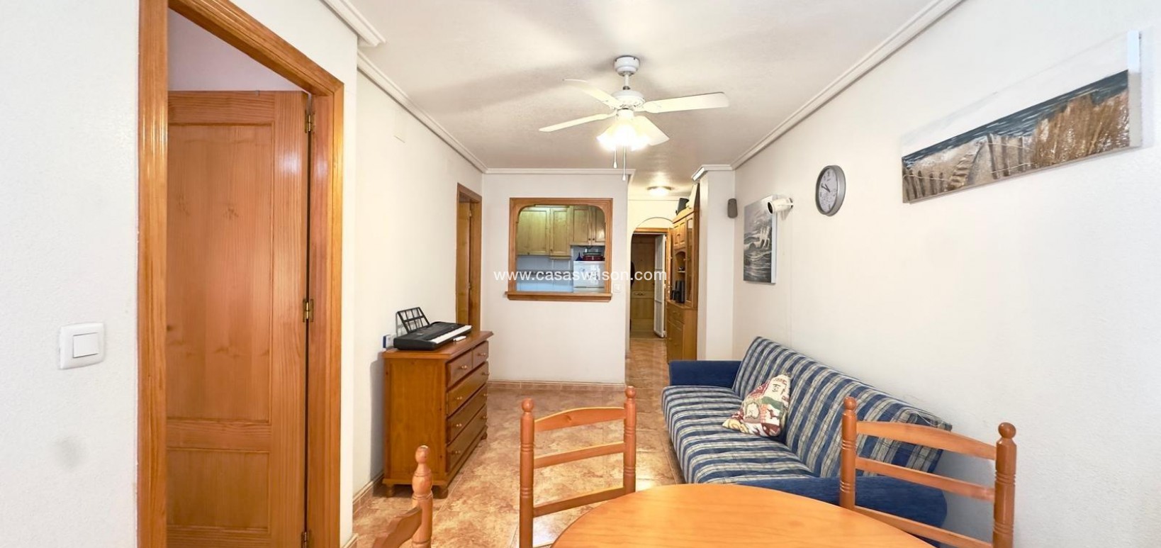 Sale - Apartment - Torrevieja - Centro