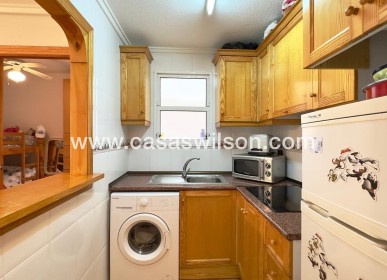 Sale - Apartment - Torrevieja - Centro