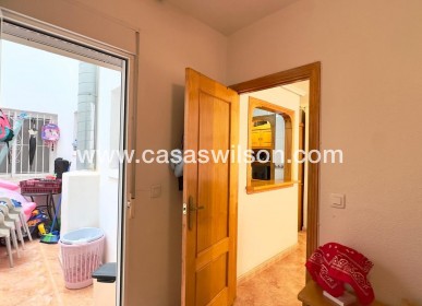 Sale - Apartment - Torrevieja - Centro
