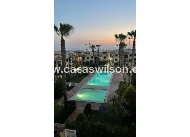 Sale - Bungalow - Torrevieja - Parque Acuático - Sector 25