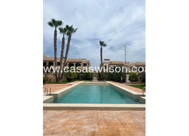Sale - Bungalow - Torrevieja - Parque Acuático - Sector 25