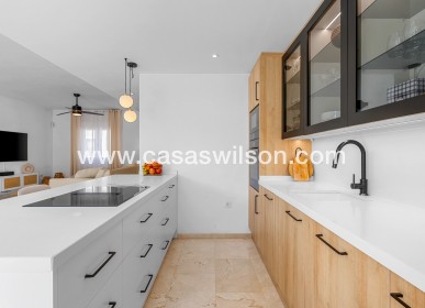 Sale - Townhouse - Alicante - Playa San Juan