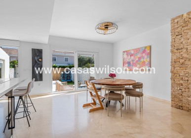 Sale - Townhouse - Alicante - Playa San Juan