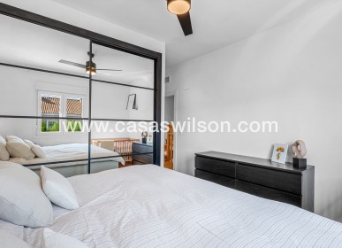 Sale - Townhouse - Alicante - Playa San Juan