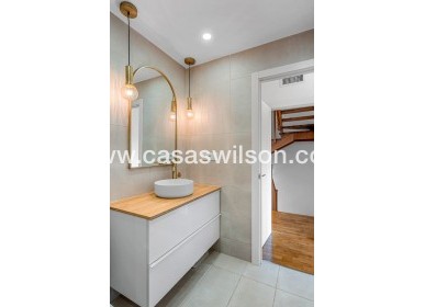 Sale - Townhouse - Alicante - Playa San Juan