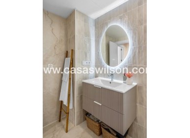 Sale - Townhouse - Alicante - Playa San Juan