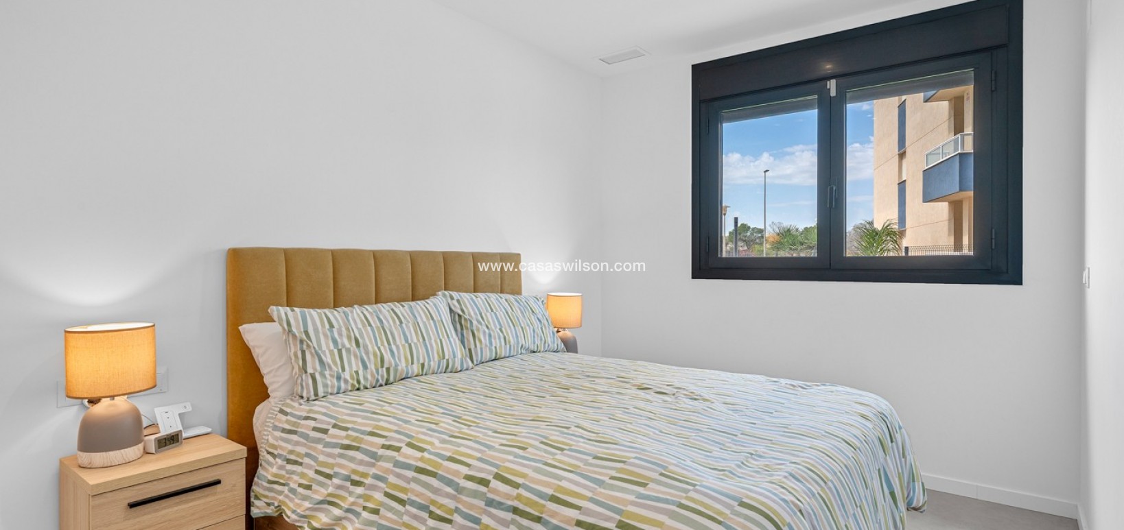 Sale - Apartment - Dehesa de Campoamor - Dehesa De Campoamor