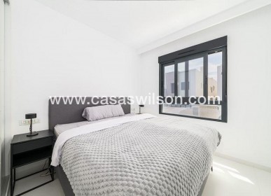 Sale - Apartment - San Miguel de Salinas - Inland