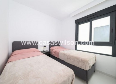 Sale - Apartment - San Miguel de Salinas - Inland