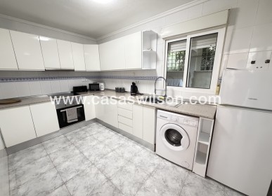 Bestaande bouw - Villa - Villamartin - Villamartín