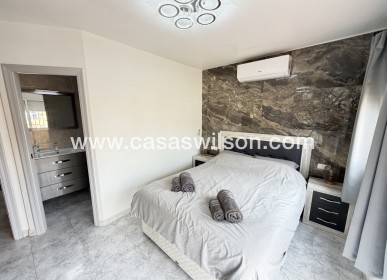 Bestaande bouw - Villa - Villamartin - Villamartín