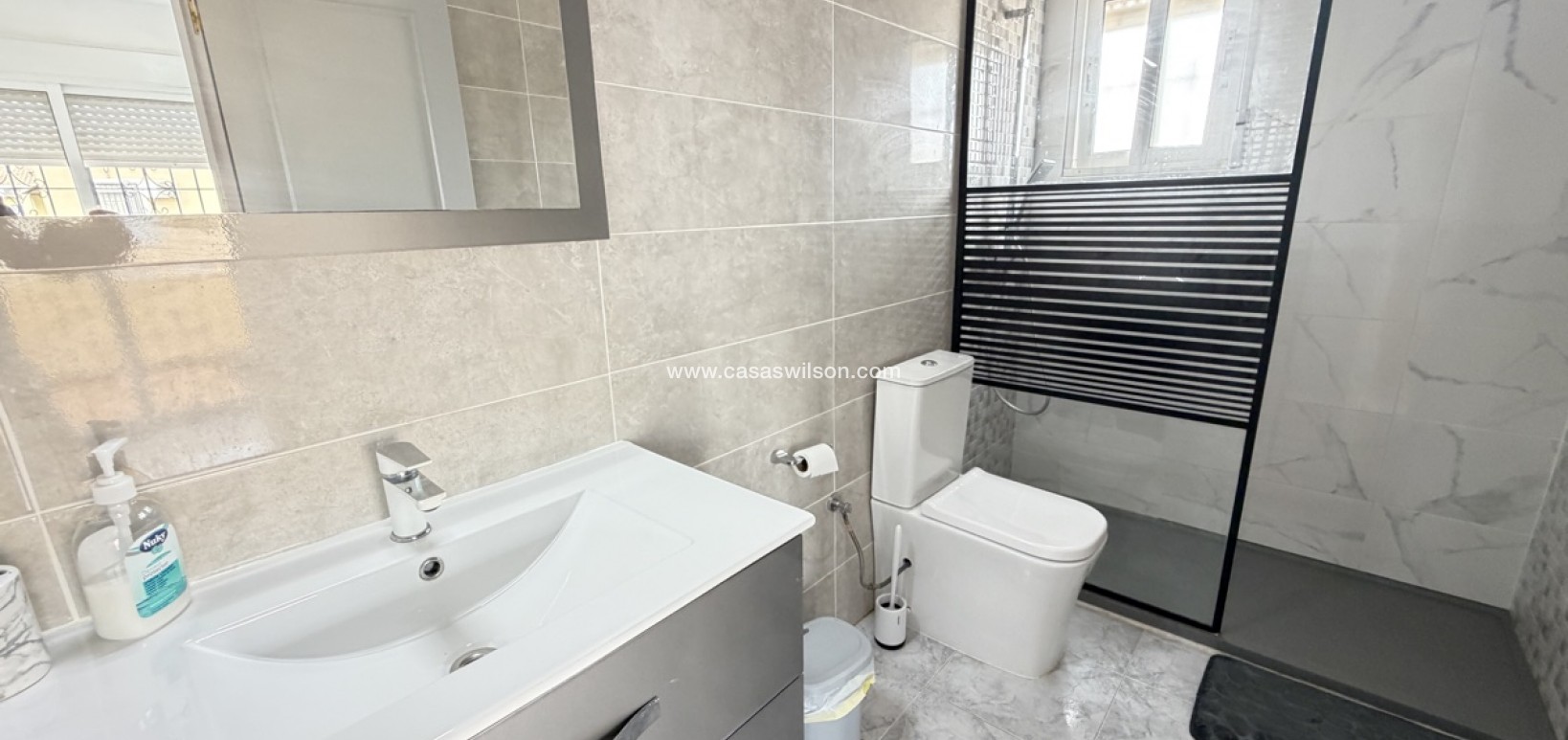 Bestaande bouw - Villa - Villamartin - Villamartín
