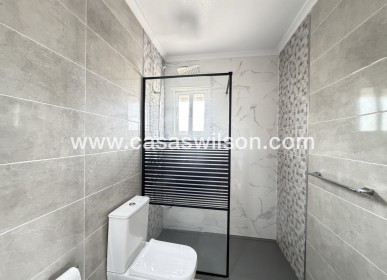 Bestaande bouw - Villa - Villamartin - Villamartín