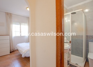 Sale - Villa - Pilar de la Horadada - Costa Blanca