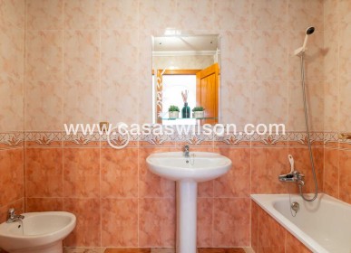 Sale - Apartment - Villamartin - Costa Blanca