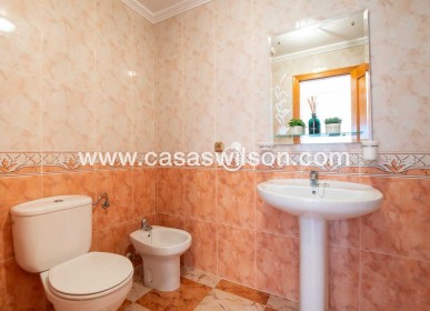 Sale - Apartment - Villamartin - Costa Blanca