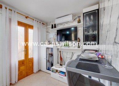 Sale - Bungalow - Torrevieja - La Siesta - El Salado - Torreta