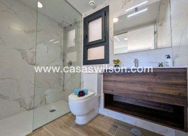 Sale - Apartment - Villamartin - Costa Blanca
